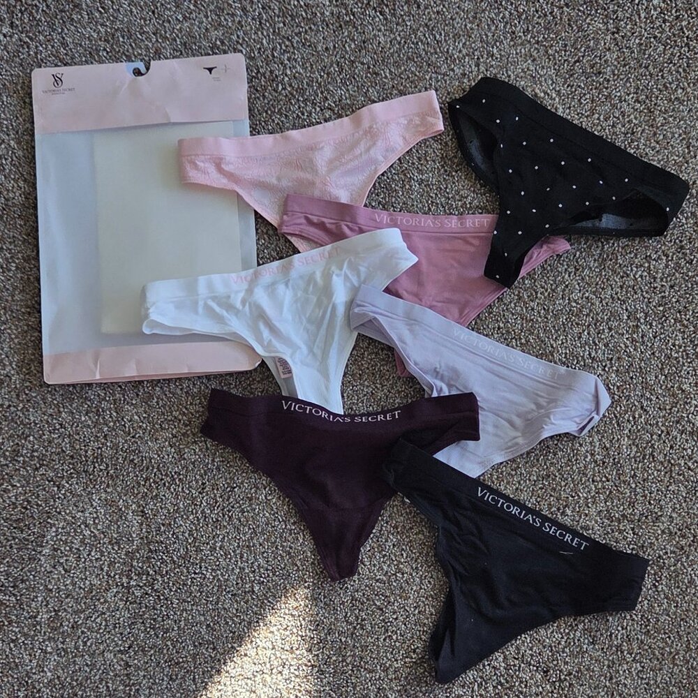Victoria secret panties( thong)
